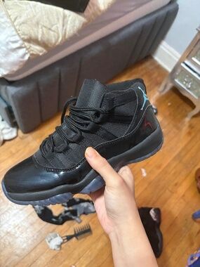 Jordan 11 gamma blue women sneakers